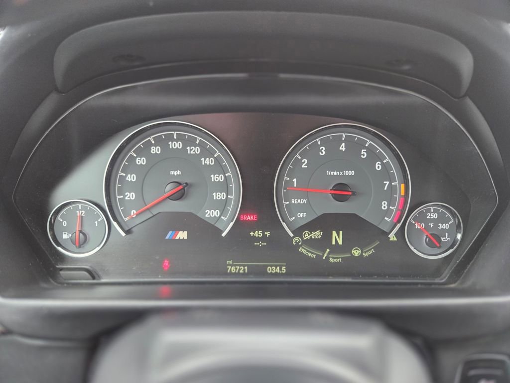 Used 2015 BMW M4 Convertible image 16