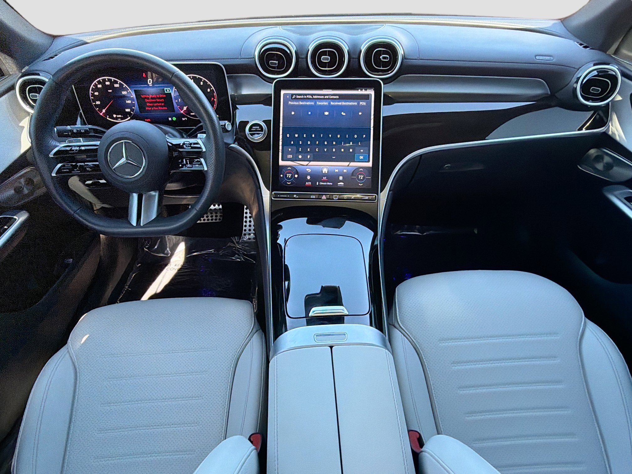 Used 2024 Mercedes-Benz GLC 300 4MATIC image 16