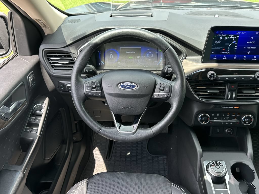 Used 2020 Ford Escape Titanium AWD/4WD image 15