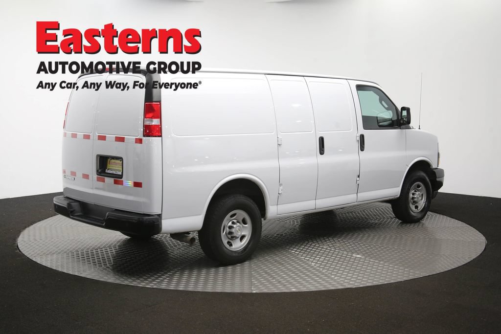 Used 2021 Chevrolet Express 2500 RWD image 38