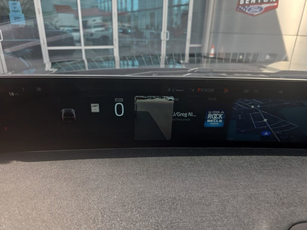 Used 2025 Ford Expedition Max Active image 19