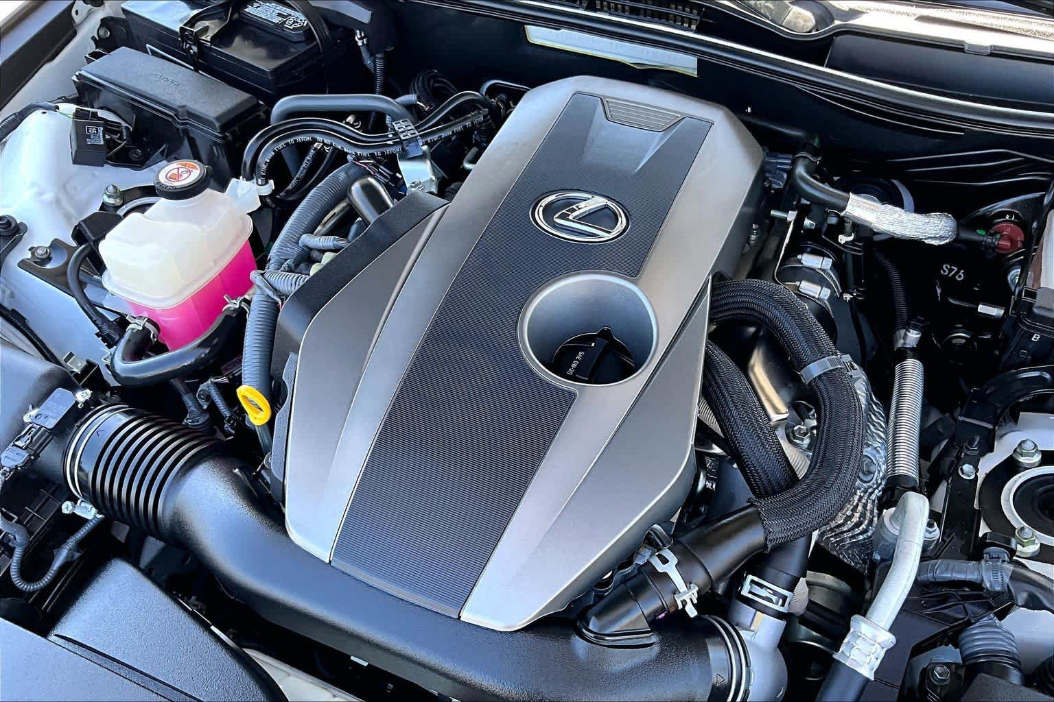 Used 2021 Lexus IS 300 w/ Comfort Package RWD image 31