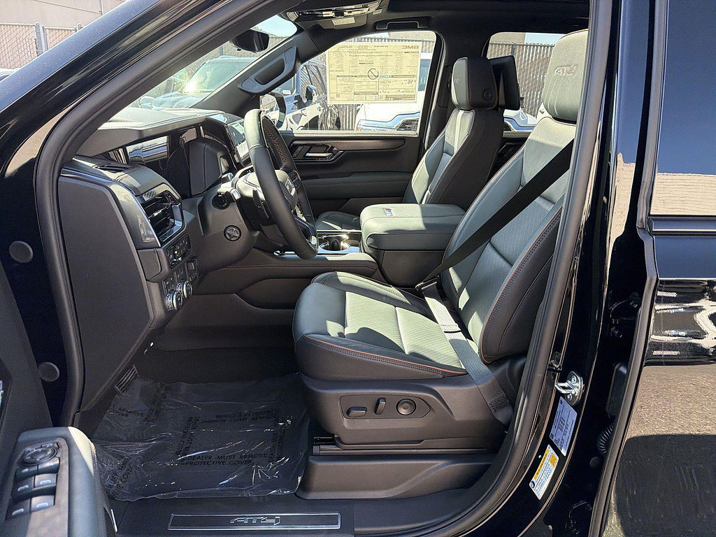 New 2026 GMC Yukon AT4 w/ AT4 Premium Plus Package AWD/4WD image 21