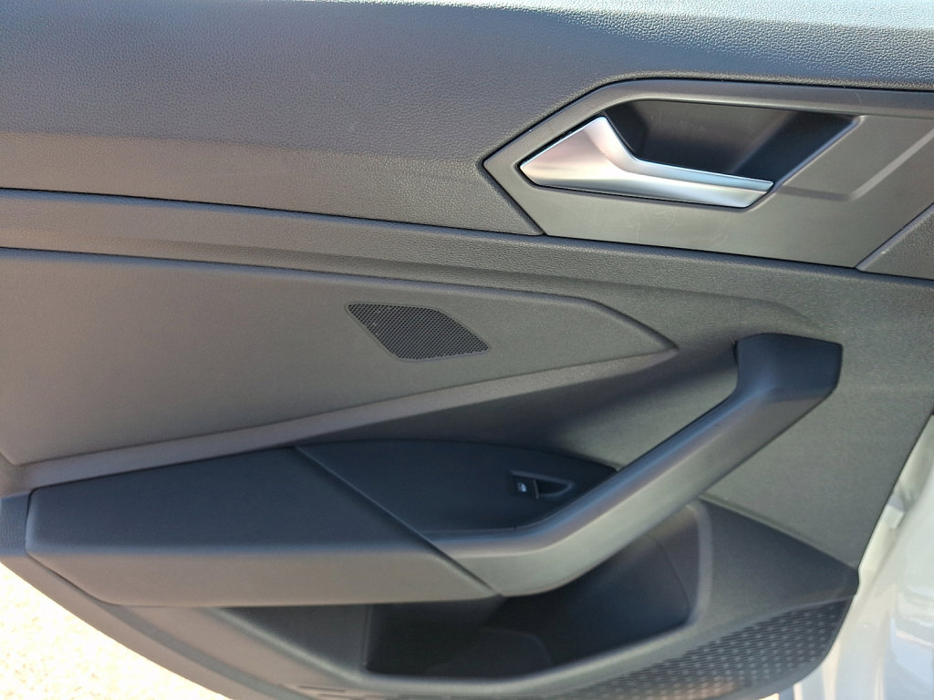 Used 2024 Volkswagen Jetta GLI 40th Anniversary Edition image 19