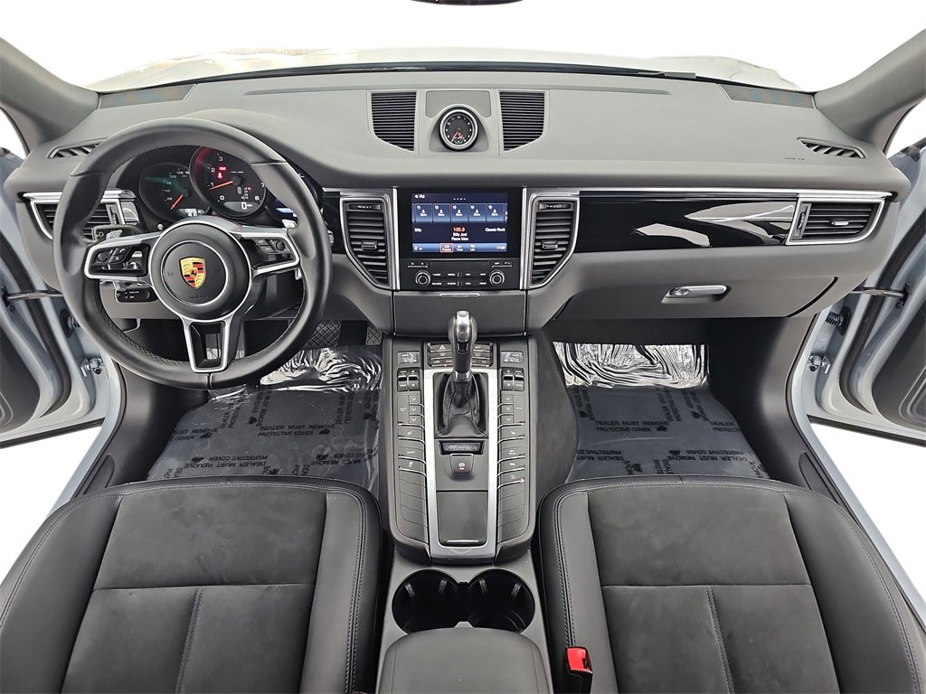 Used 2018 Porsche Macan image 12