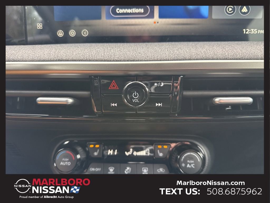 New 2026 Nissan Kicks SV w/ SV Premium Package image 25