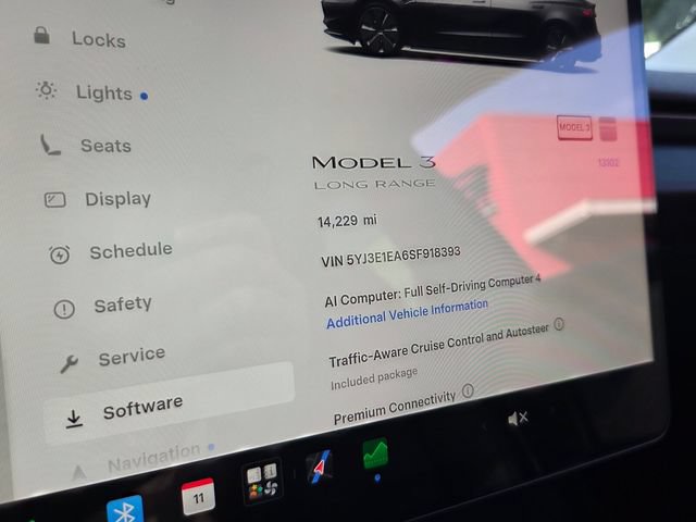 Used 2025 Tesla Model 3 Long Range RWD image 22