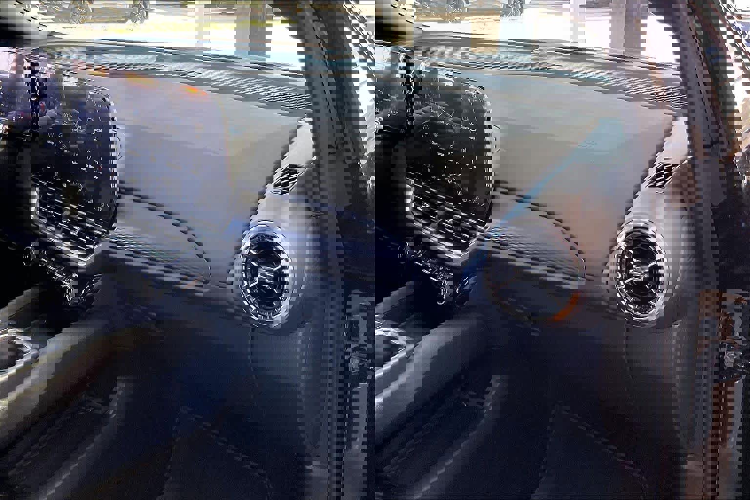 Certified 2025 Chevrolet Equinox EV LT w/ Comfort Package image 17