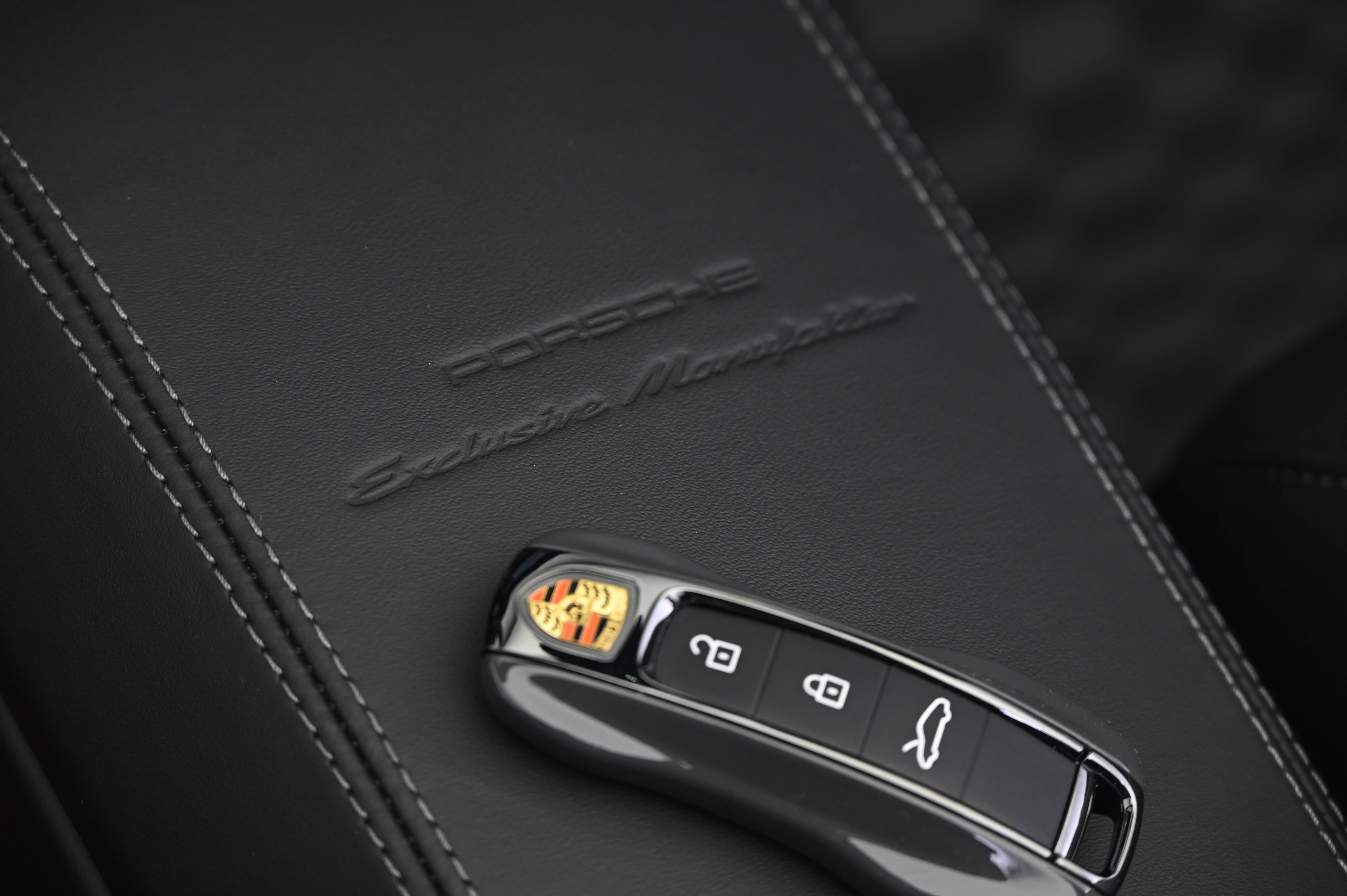 Certified 2026 Porsche 911 GTS image 38