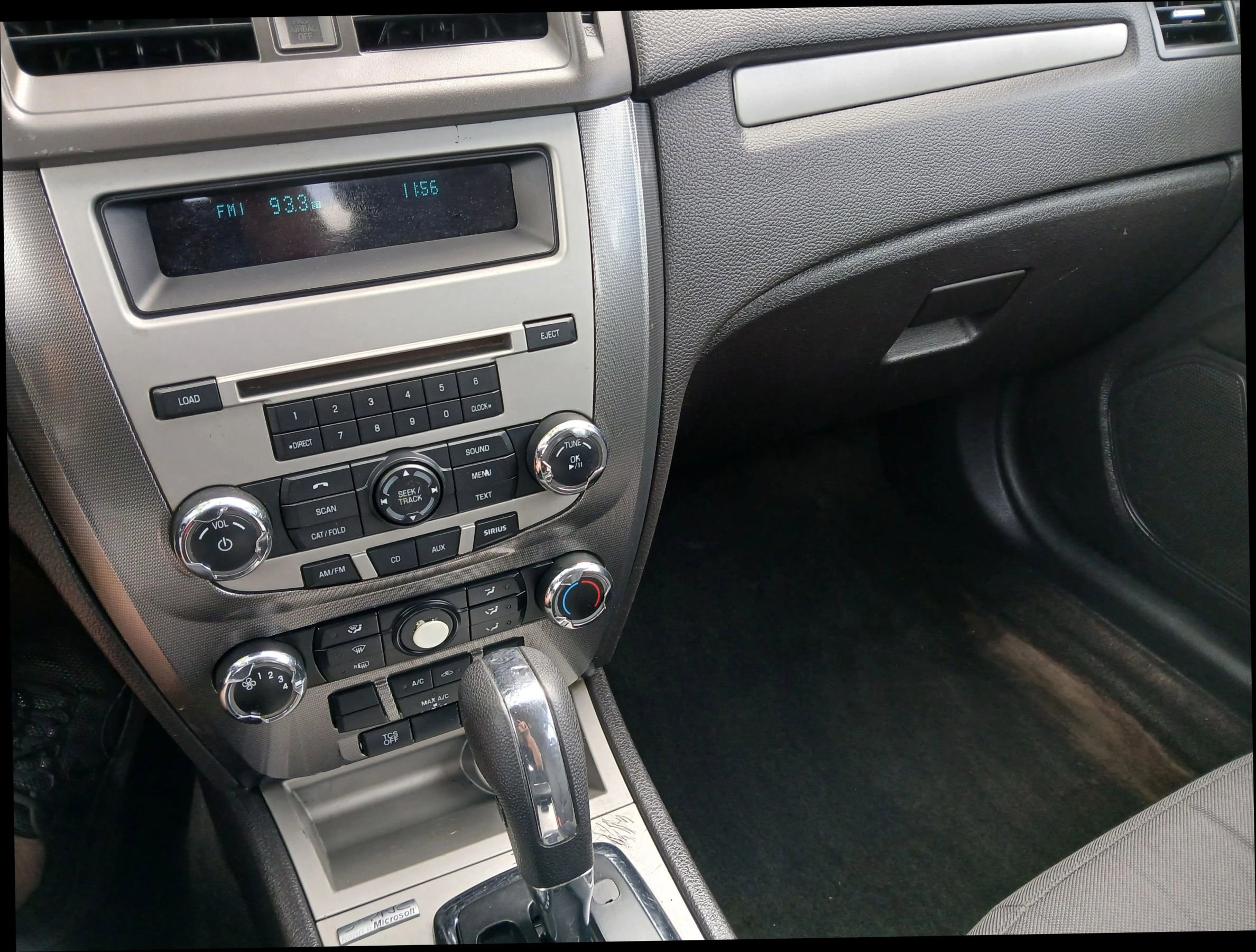 Used 2012 Ford Fusion SE image 17