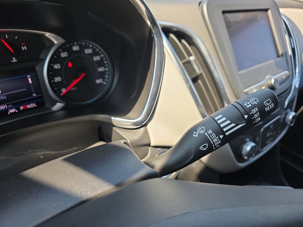 Used 2020 Chevrolet Equinox LT AWD/4WD image 20