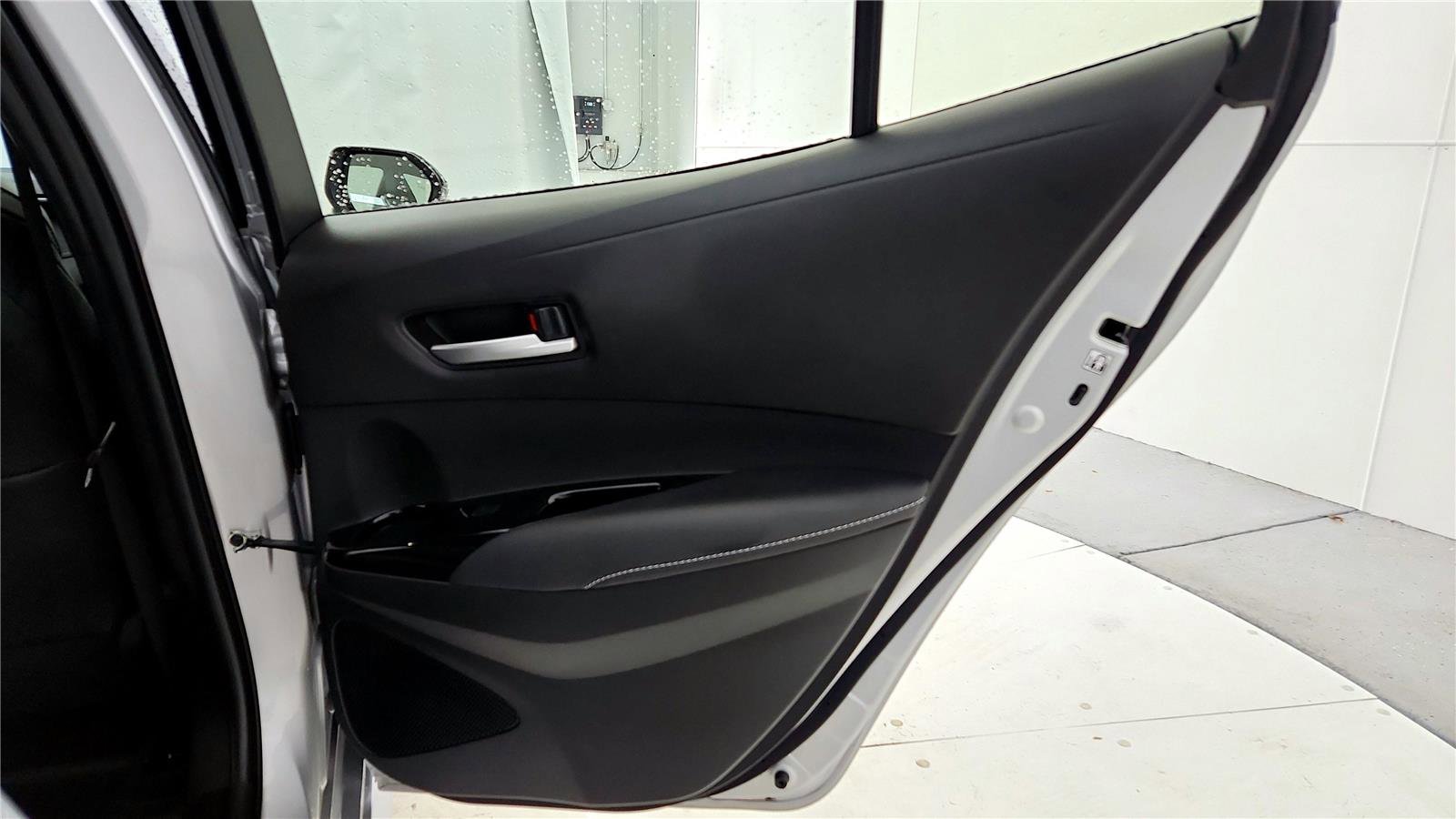 Certified 2025 Toyota Corolla XSE FWD image 19
