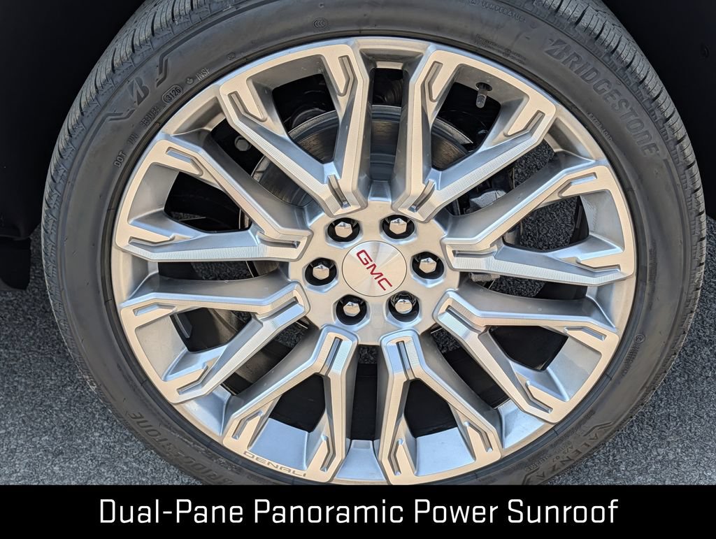 New 2026 GMC Yukon XL Denali w/ Denali Reserve Package AWD/4WD image 11
