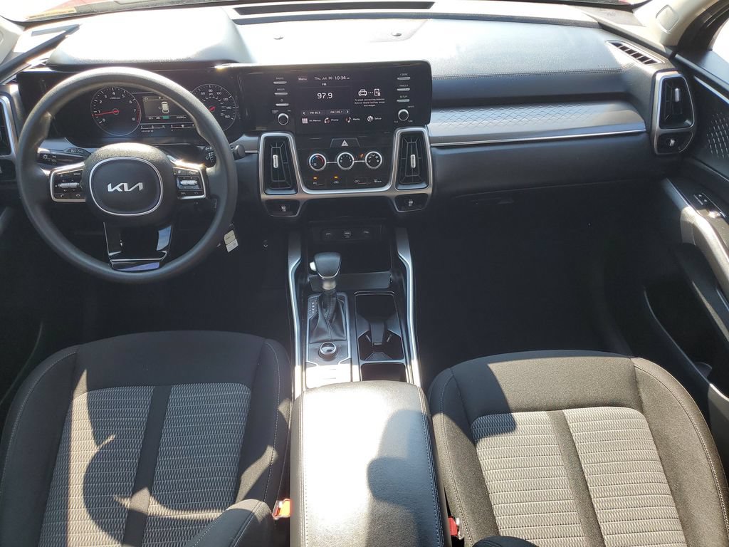 Certified 2023 Kia Sorento LX AWD/4WD image 20