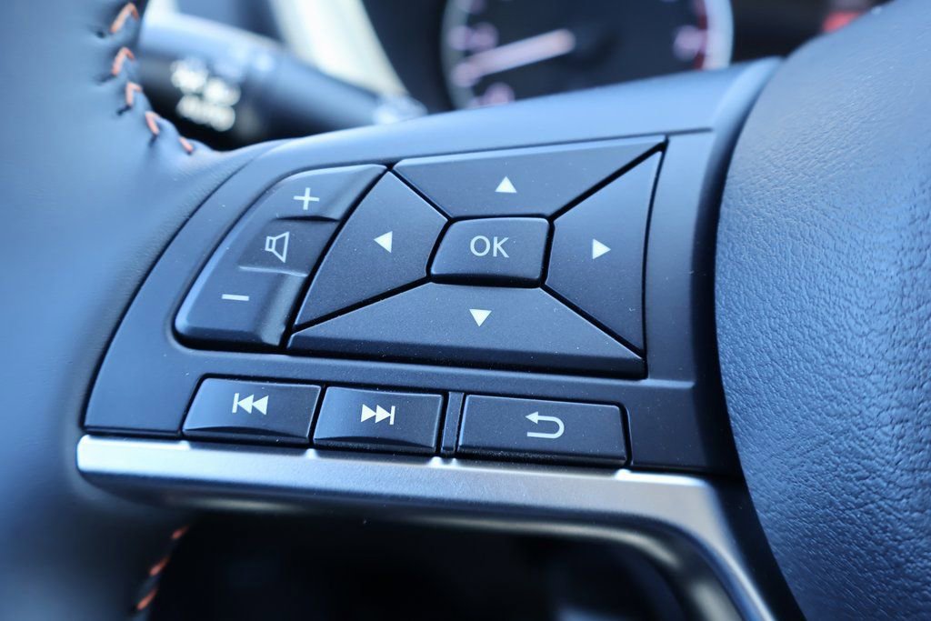 New 2025 Nissan Sentra SR image 10