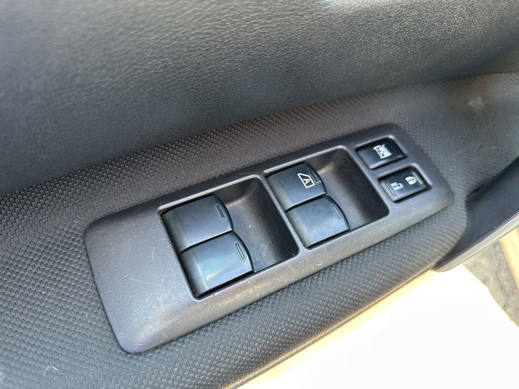 Used 2013 Nissan Rogue S w/ Special Edition Pkg image 15