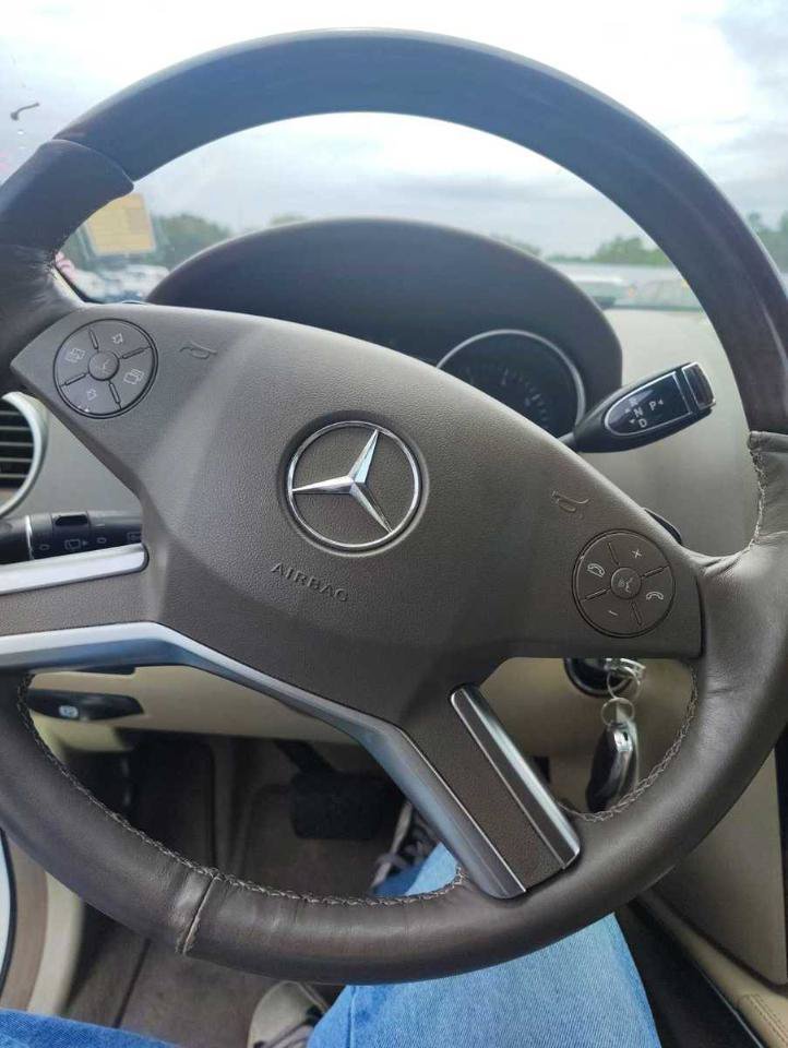 Used 2011 Mercedes-Benz ML 350 4MATIC image 15