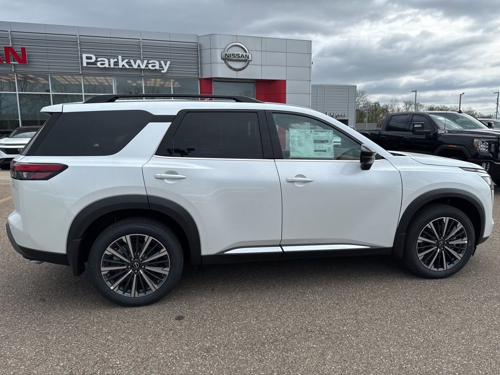 New 2026 Nissan Pathfinder Platinum image 8