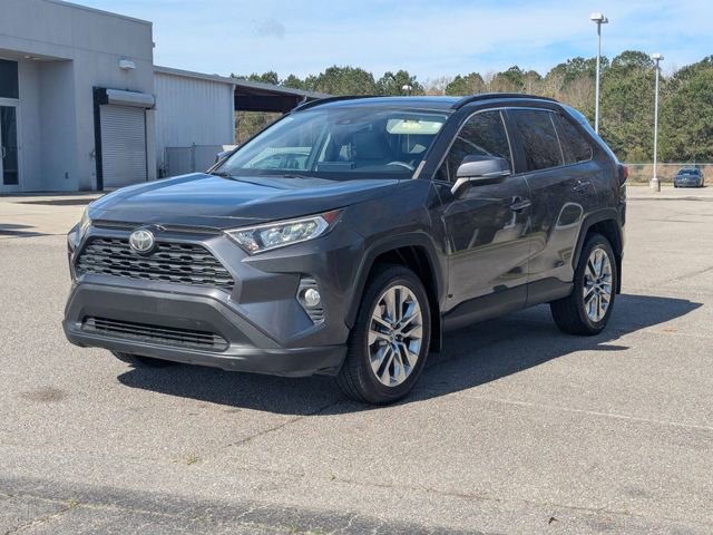 Used 2019 Toyota RAV4 XLE Premium image 7