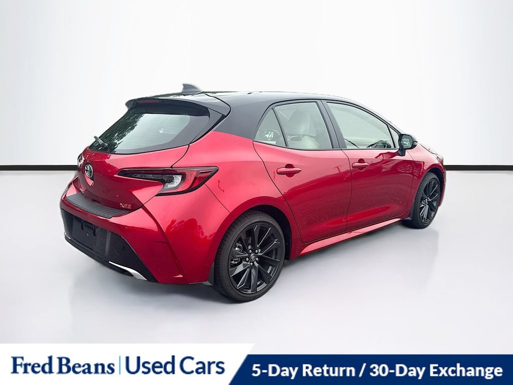 Used 2025 Toyota Corolla XSE FWD image 10