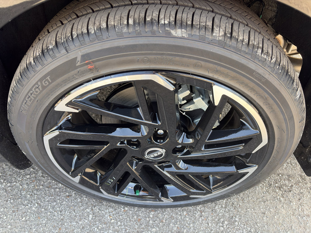 New 2026 Nissan Sentra SR image 25