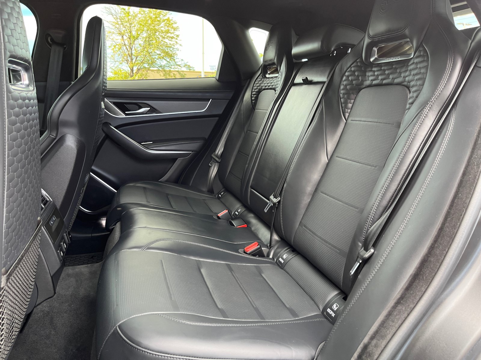Used 2024 Jaguar F-PACE SVR AWD/4WD image 17