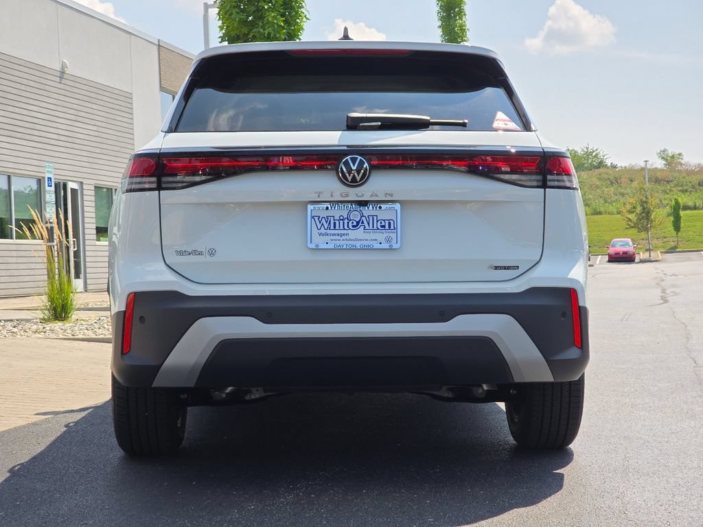 New 2026 Volkswagen Tiguan S AWD/4WD image 9