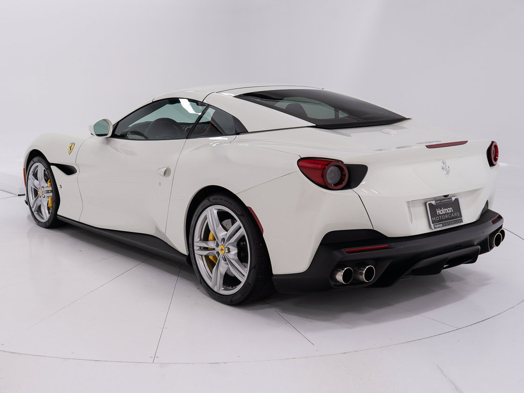 Used 2020 Ferrari Portofino RWD image 12