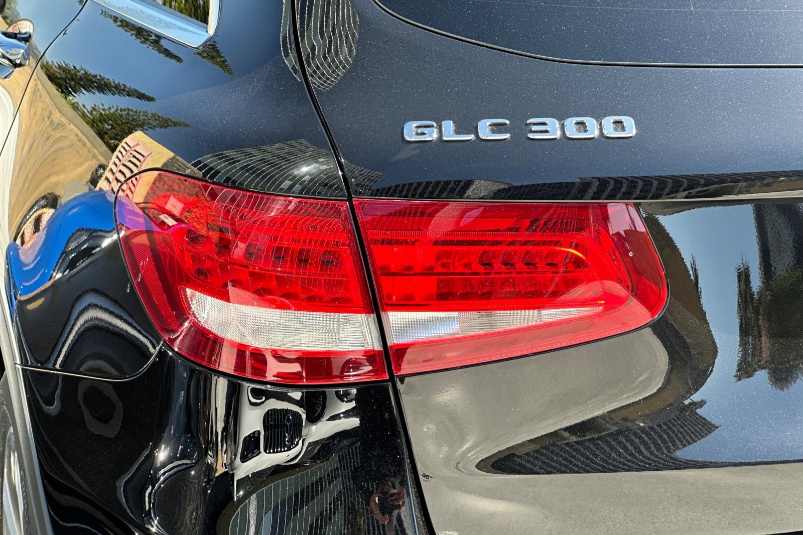 Used 2017 Mercedes-Benz GLC 300 image 26