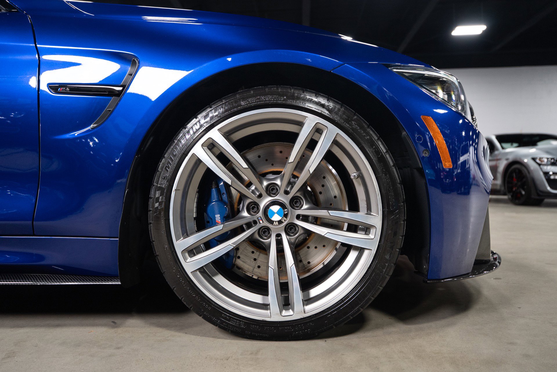 Used 2020 BMW M4 Convertible w/ Executive Package image 10