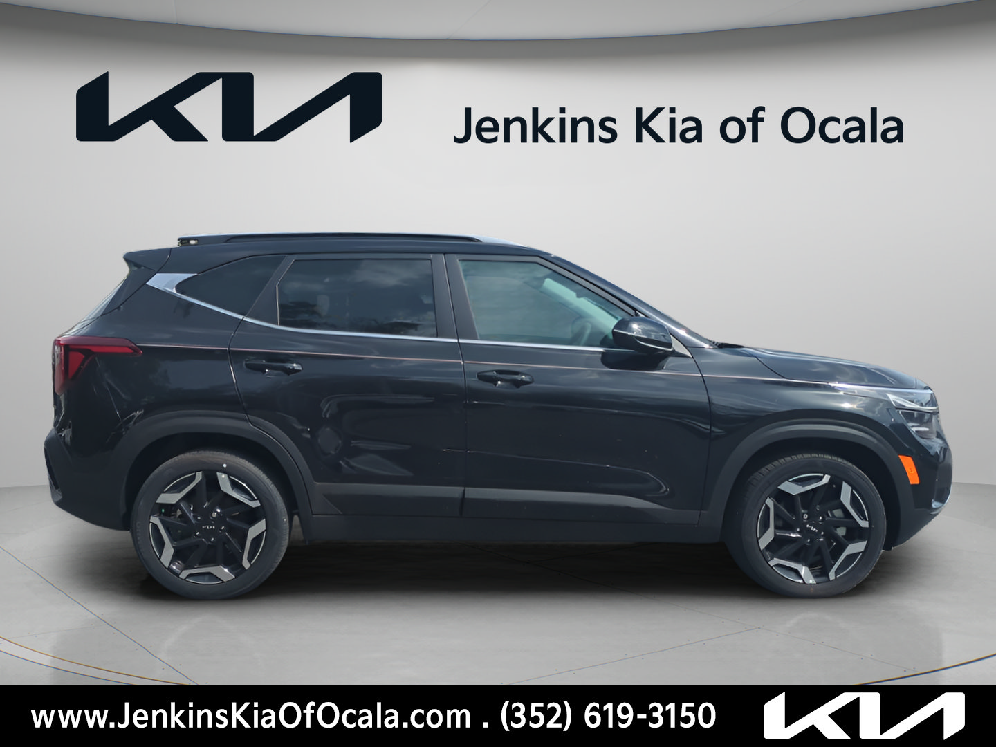 New 2025 Kia Seltos SX w/ SX Sunroof Package AWD/4WD image 2