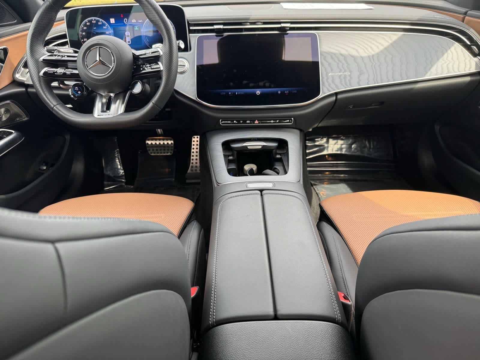 Certified 2025 Mercedes-Benz E 53 AMG e 4MATIC Sedan image 13