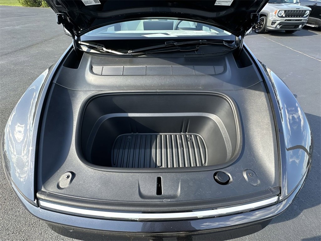 Used 2026 Tesla Model Y Long Range image 26