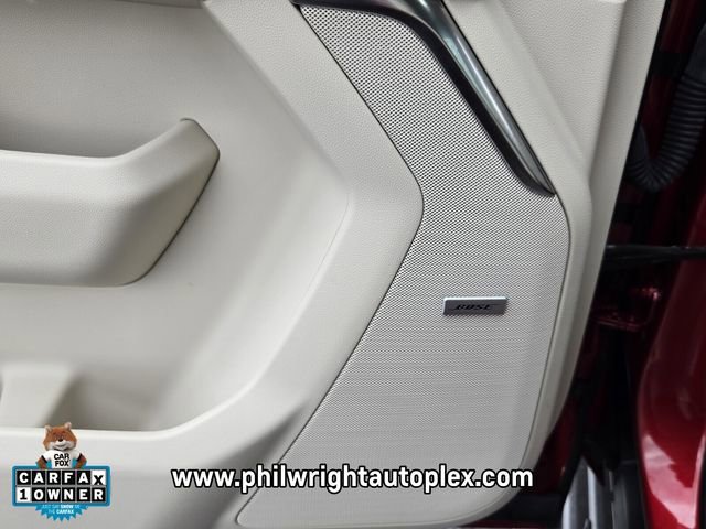 Used 2024 GMC Yukon XL Denali w/ Advanced Technology Package image 17