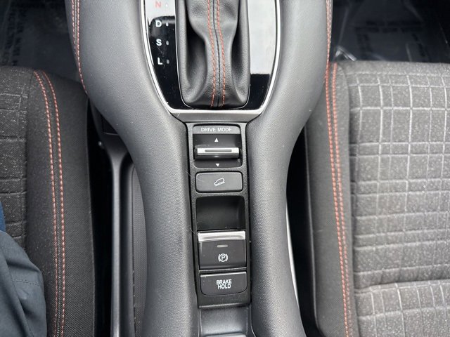 Certified 2025 Honda HR-V Sport image 26