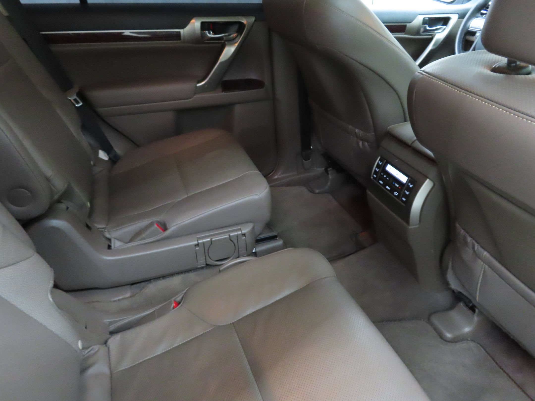 Used 2019 Lexus GX 460 Premium AWD/4WD image 24