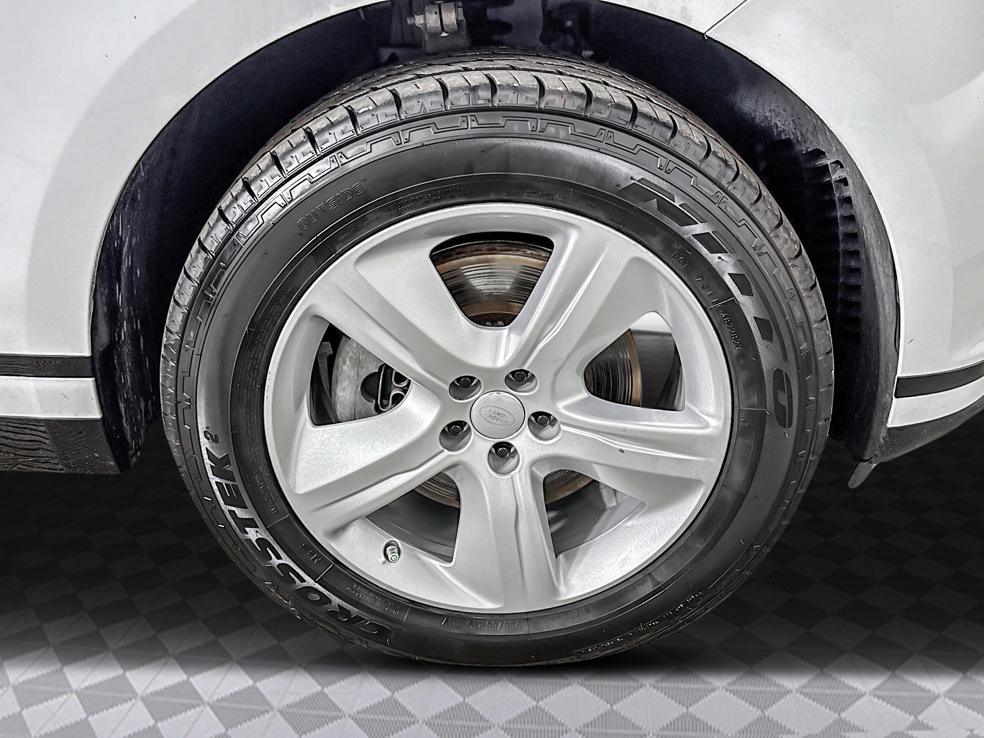 Used 2022 Land Rover Range Rover Velar S image 31