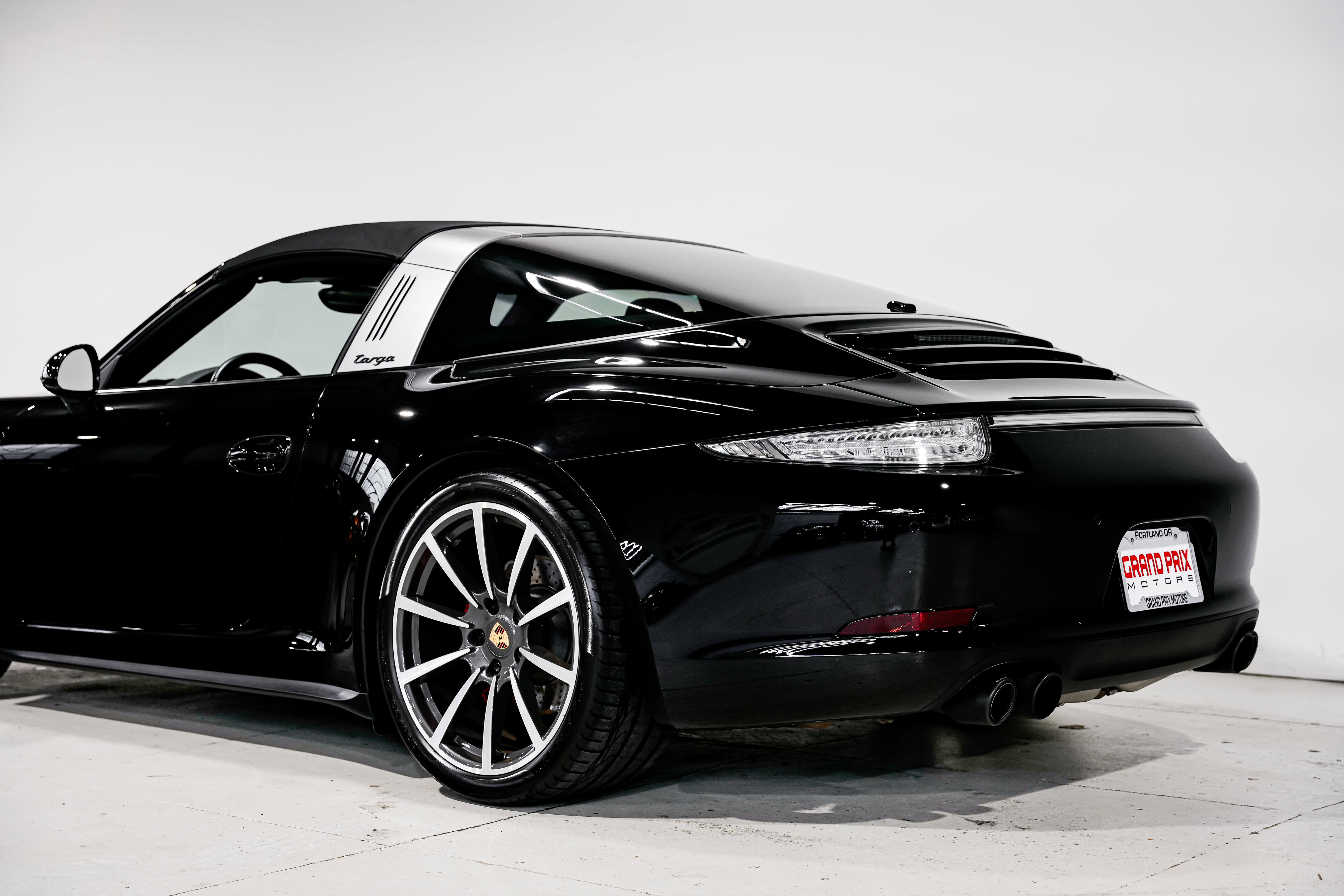 Used 2014 Porsche 911 Targa 4S image 38