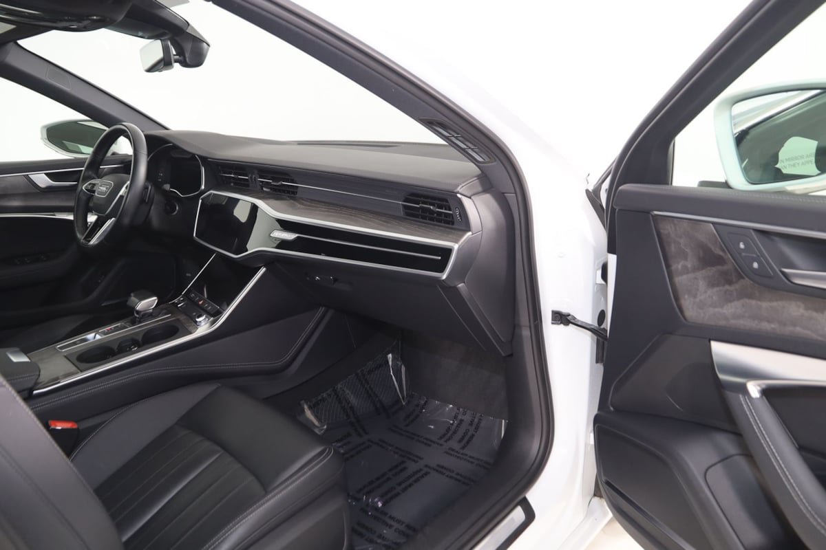 Used 2024 Audi A6 Premium Plus AWD/4WD image 46