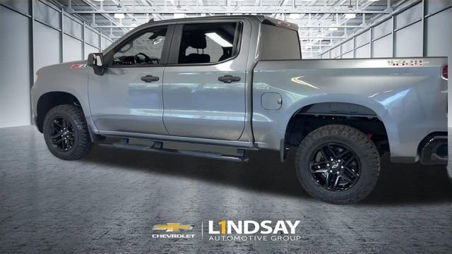 Used 2022 Chevrolet Silverado 1500 Custom Trail Boss w/ LPO, Dark Essentials Package AWD/4WD image 7