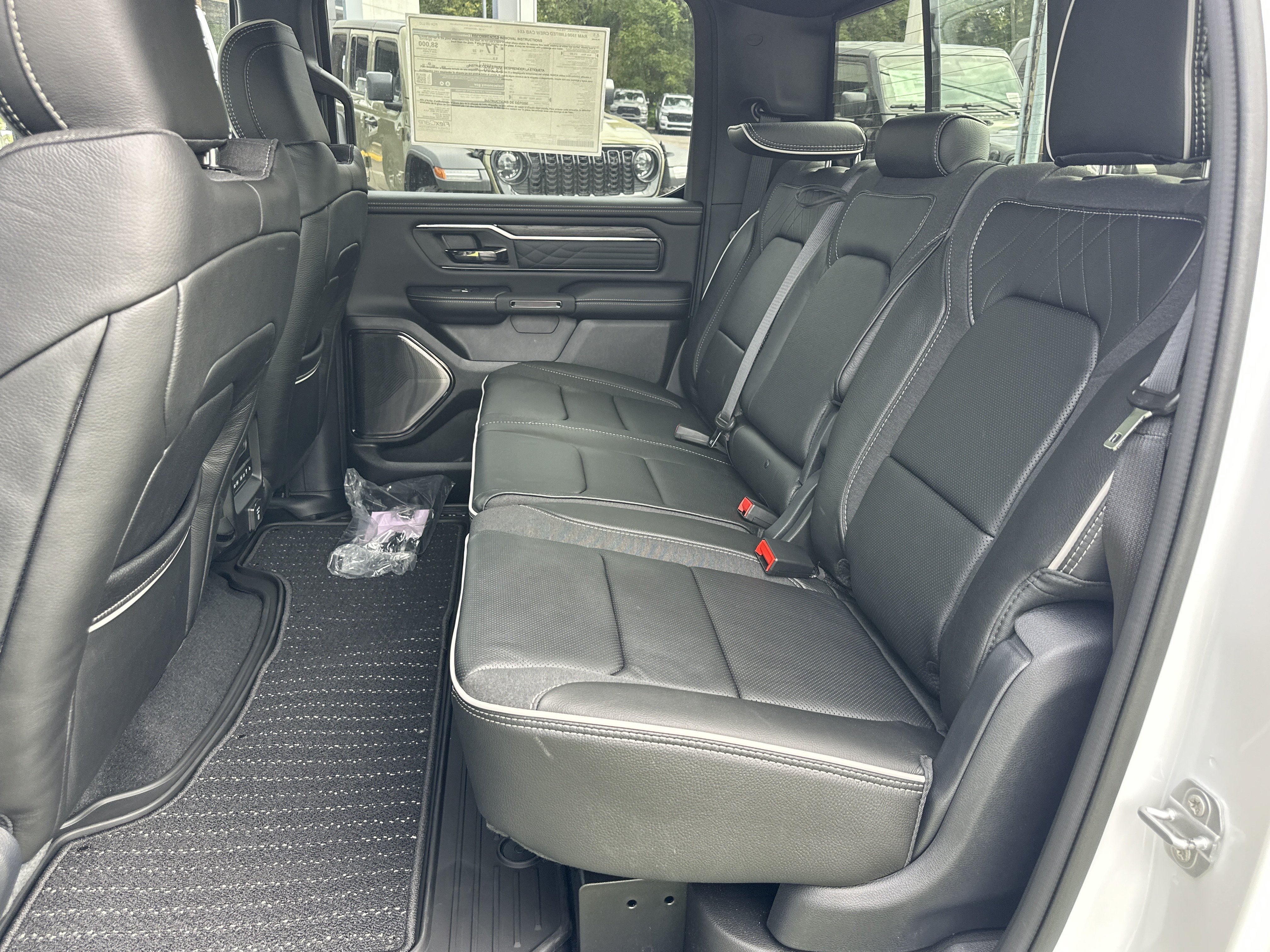 New 2027 RAM 1500 Limited AWD/4WD image 33