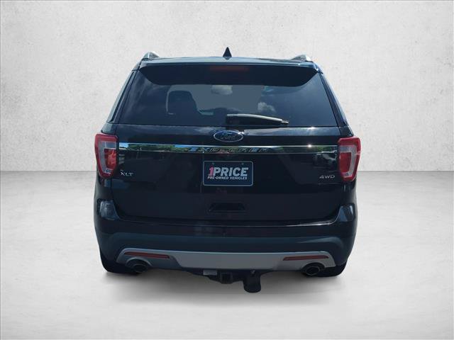 Used 2016 Ford Explorer XLT w/ Equipment Group 202A AWD/4WD image 7