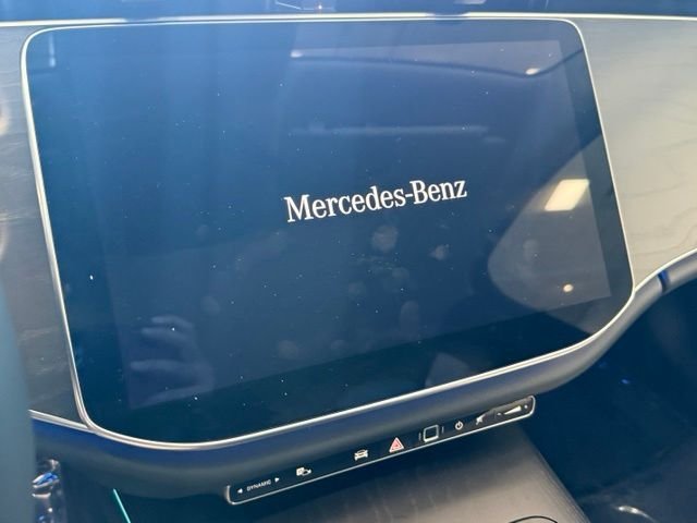 New 2026 Mercedes-Benz E 350 4MATIC Sedan image 9
