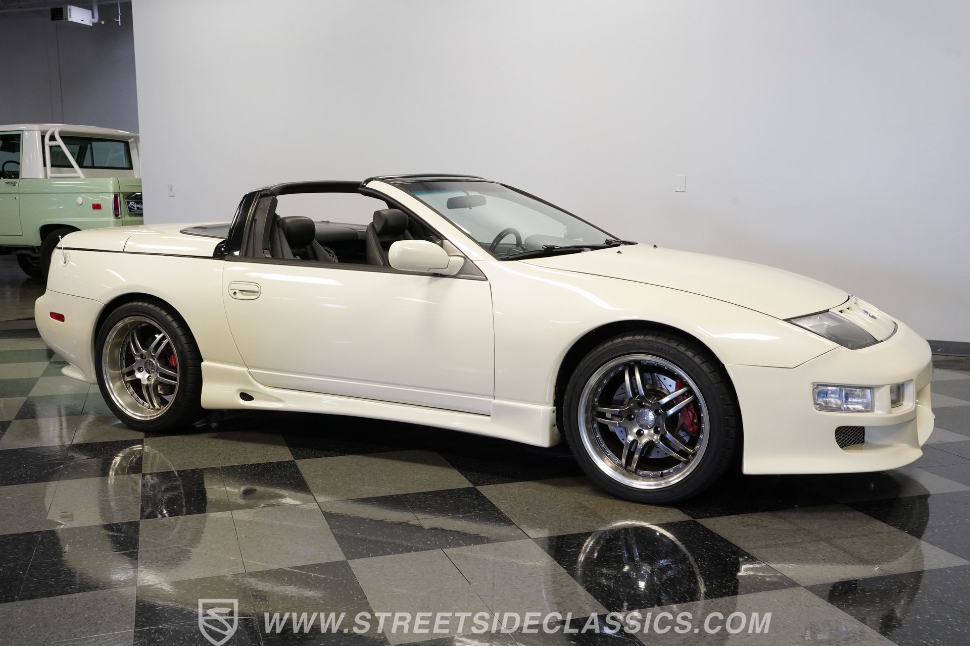 Used 1993 Nissan 300ZX Convertible RWD image 16