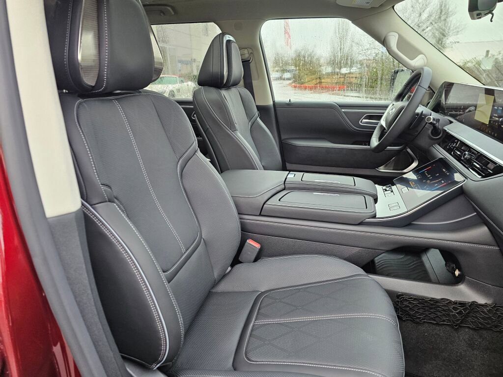 New 2025 INFINITI QX80 Sensory w/ Premium Cargo Package image 12