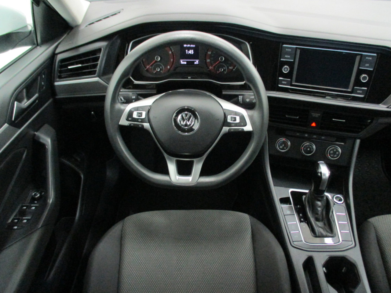 Used 2021 Volkswagen Jetta SE image 14