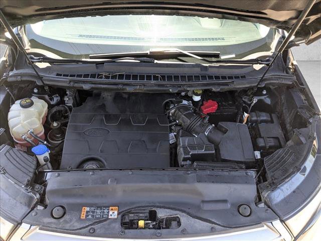 Used 2018 Ford Edge Titanium FWD image 22