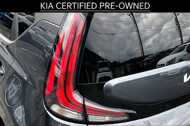 Certified 2023 Kia Soul LX w/ LX Technology Package FWD image 27