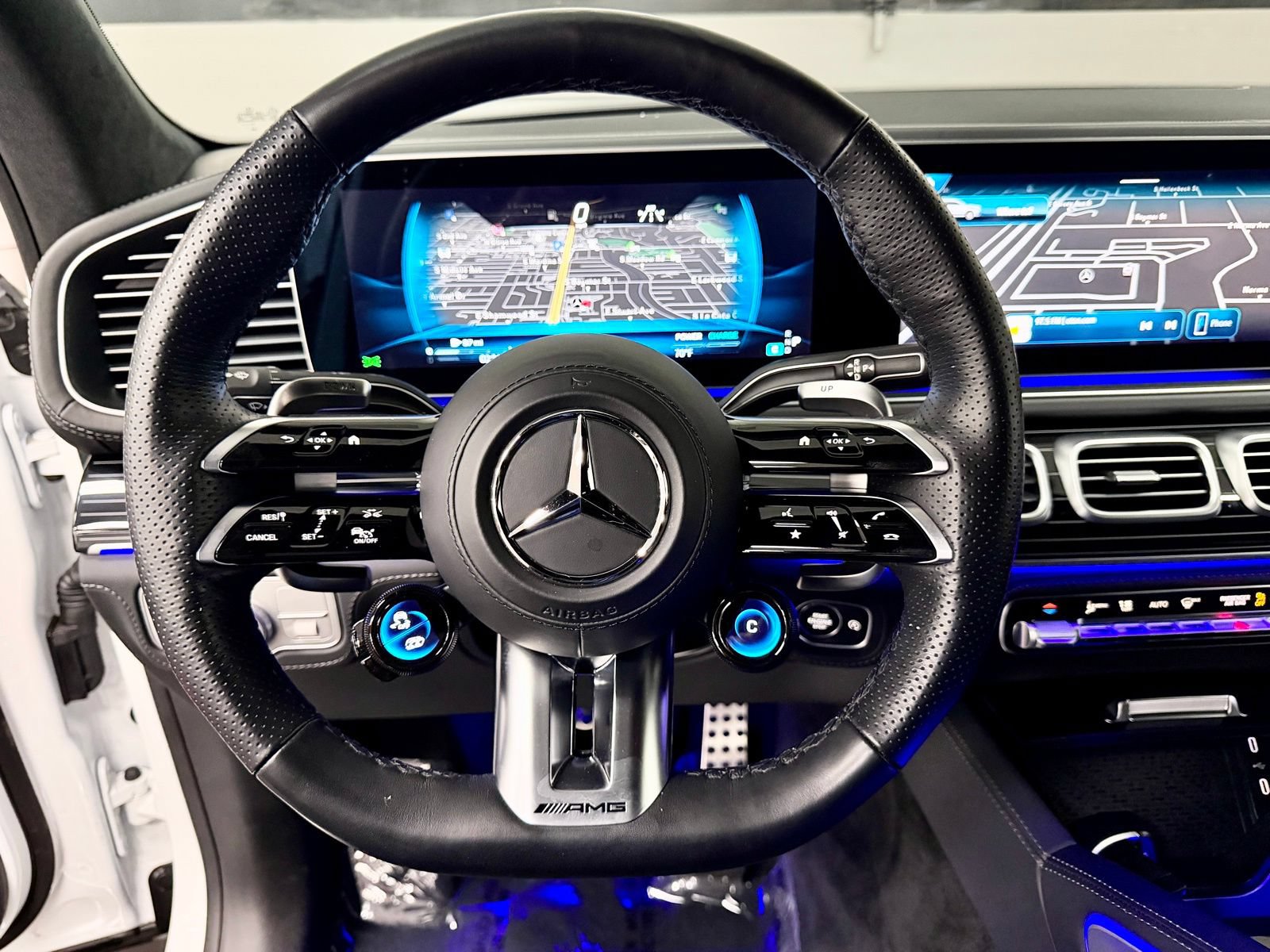Used 2025 Mercedes-Benz GLS 63 AMG 4MATIC image 30