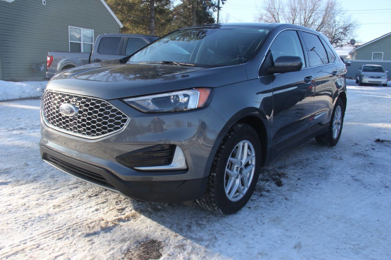 Used 2023 Ford Edge SEL image 7